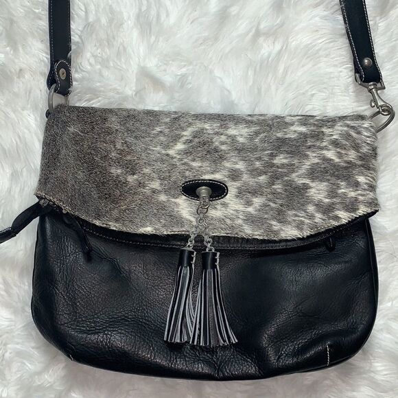 La Curtiembre Black Leather Cowhide Satchel Shoulder Crossbody Bag - Picture 3 of 11